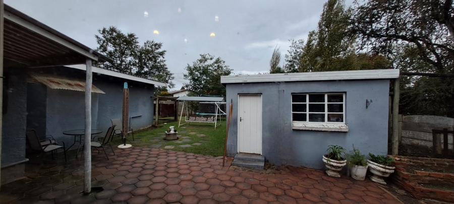 6 Bedroom Property for Sale in Panorama Free State